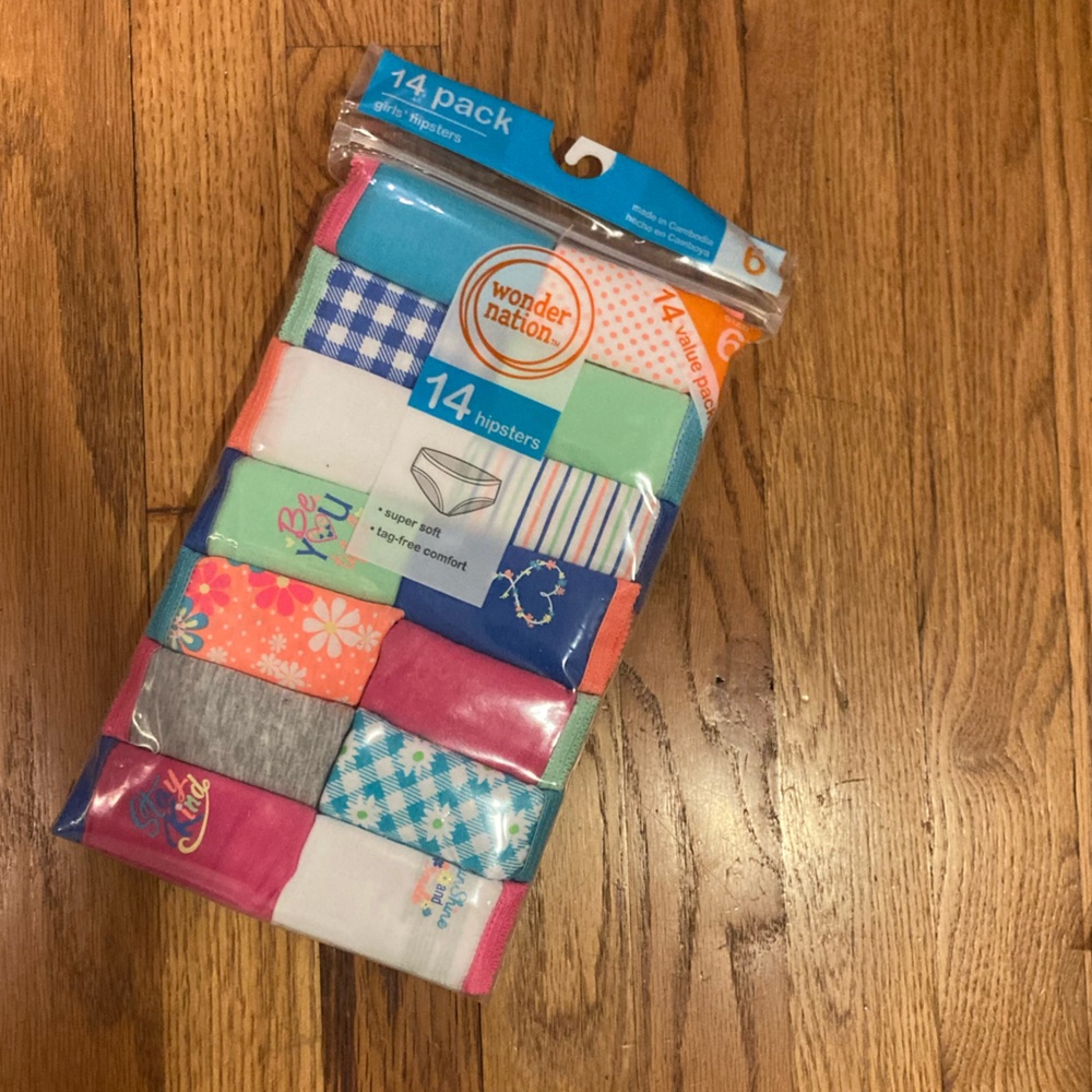 Wonder Nation 14-Pack Girls' Hipsters - Cotton Colorful Assortment Size 6 - NWT